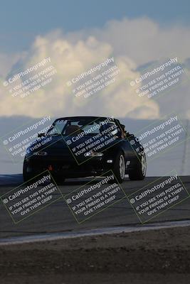 media/Mar-02-2025-Speed Ventures (Sun) [[ad7ca67825]]/Orange Group/Session 1/
